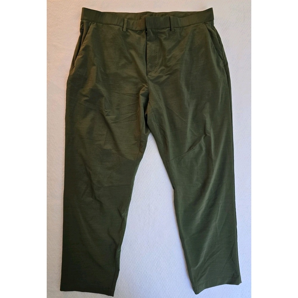 Fabletics The Only Pants Men's Size XL Stretch Green 5 Pocket